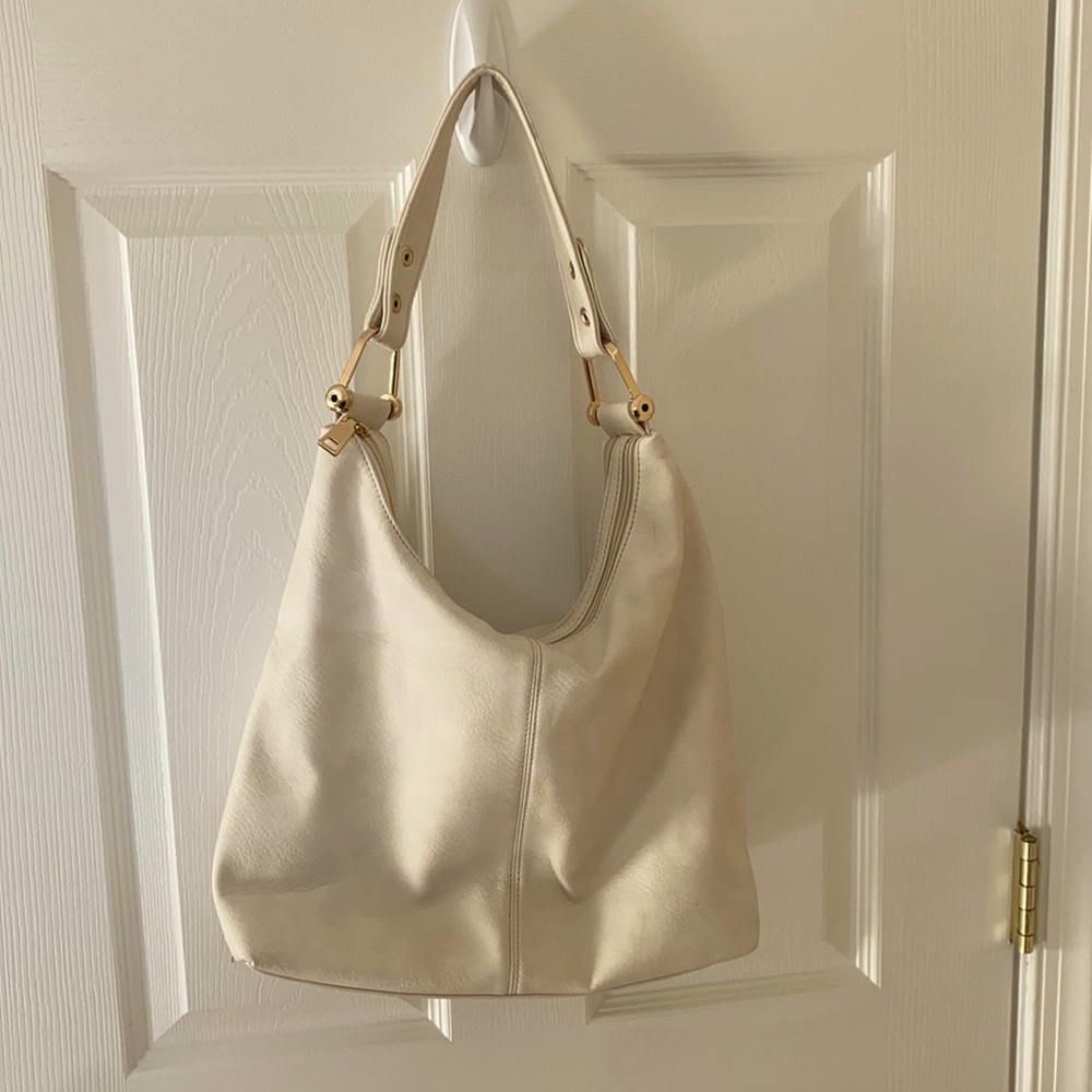 Gently used wht bag